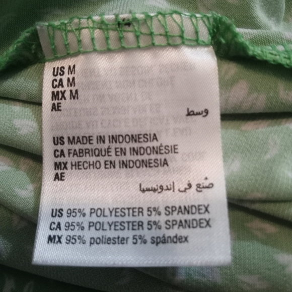 Charter Club Lime Green White Floral Vneck Blouse Size M. - Picture 3 of 4